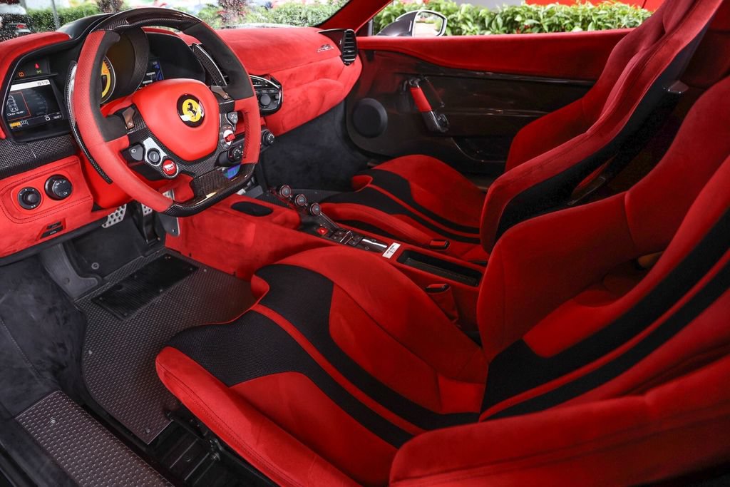 Used 2015 Ferrari 458 Speciale A RWD image 43