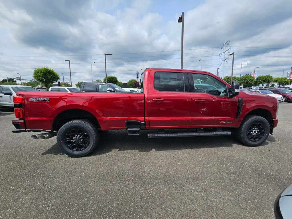 New 2026 Ford F350 XLT w/ XLT Premium Package AWD/4WD image 7