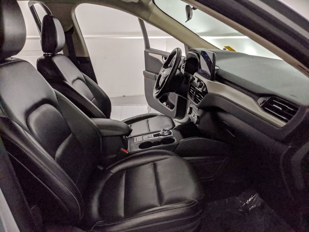 Used 2020 Ford Escape SEL image 21