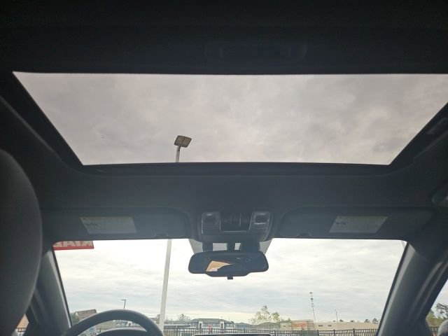 Used 2024 Kia Forte GT-Line w/ GT-Line Premium Package image 34