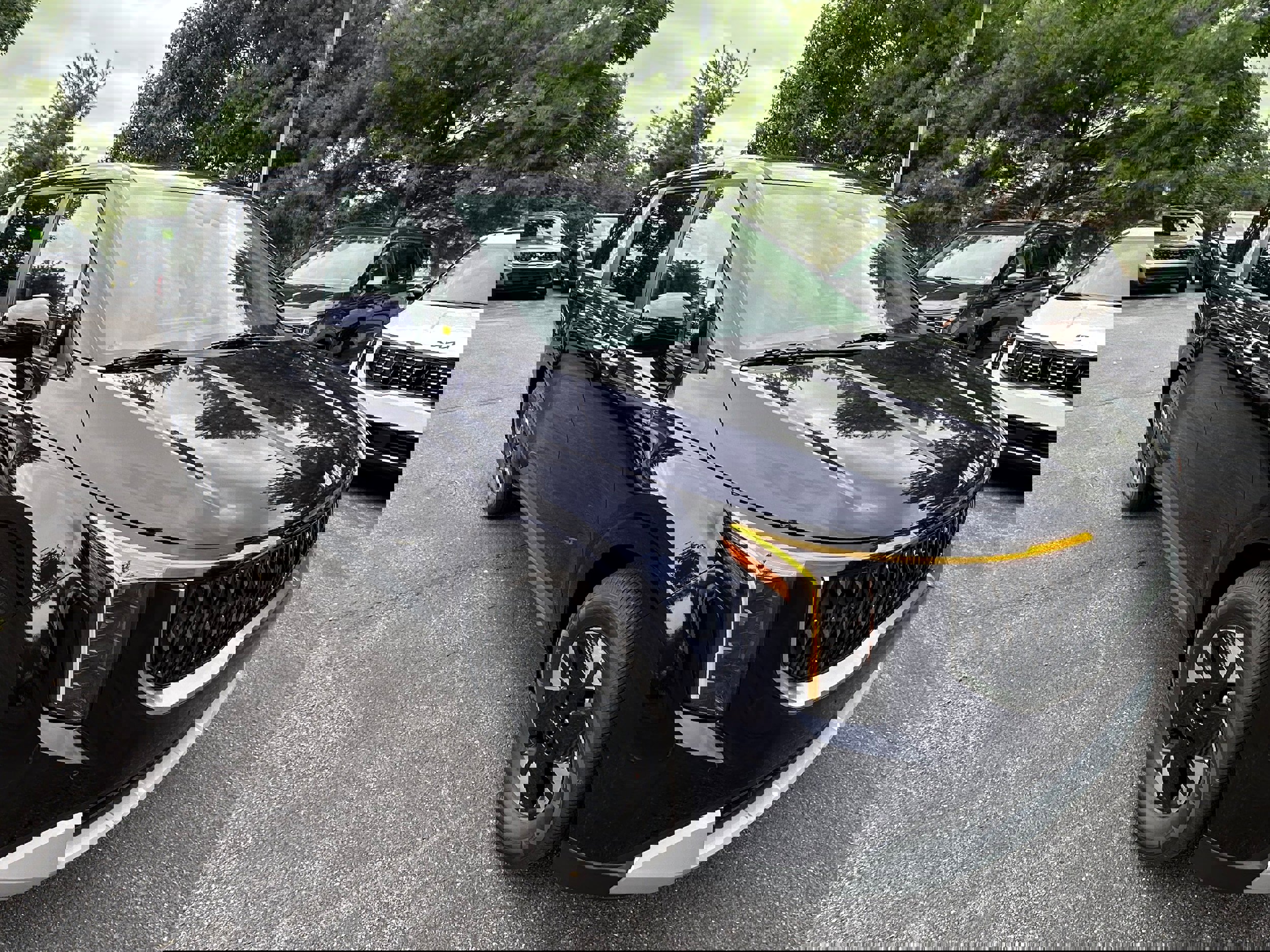 New 2026 Kia Carnival LXS image 3