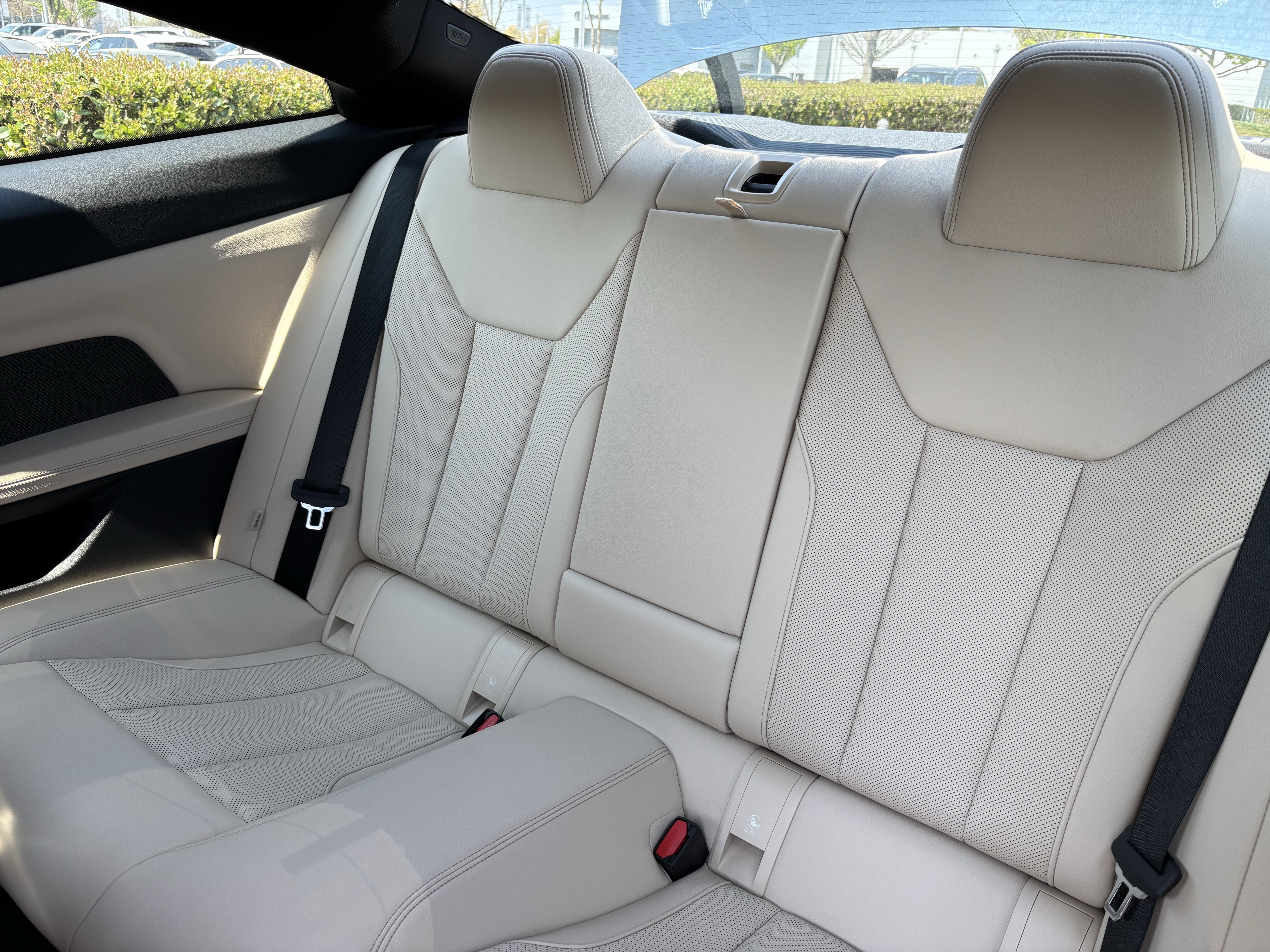 Certified 2026 BMW M440i Coupe image 32