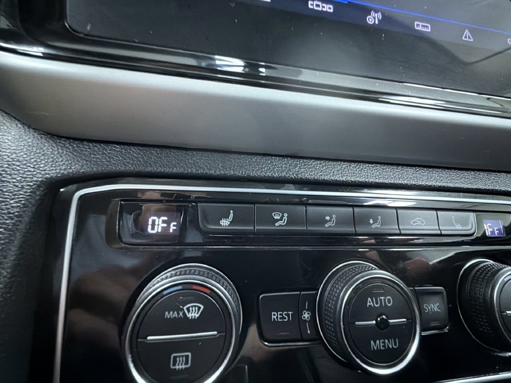 Used 2023 Volkswagen Atlas SE w/ Panoramic Sunroof Package AWD/4WD image 25