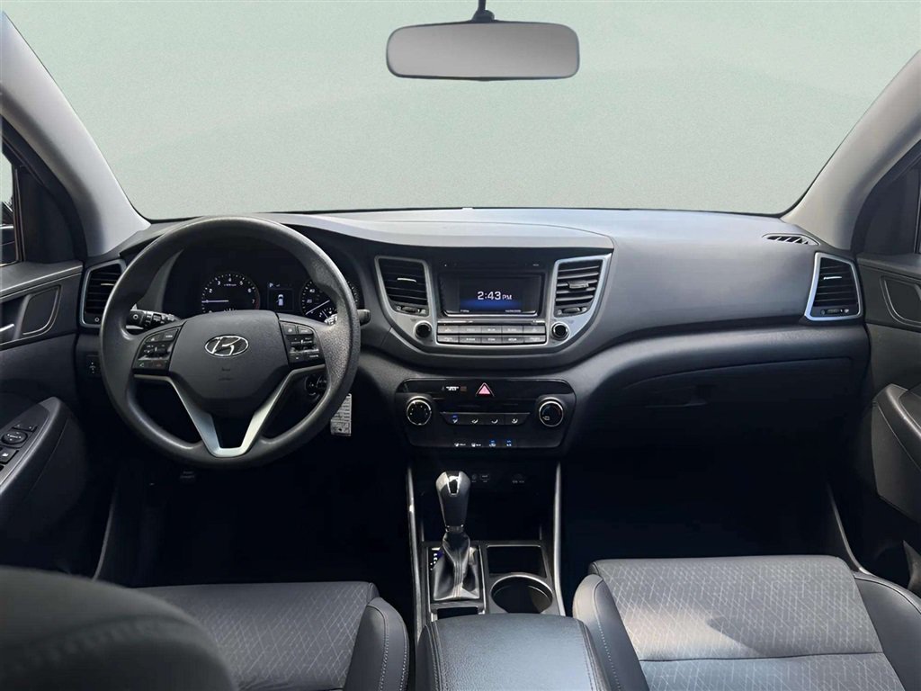 Used 2017 Hyundai Tucson SE AWD/4WD image 14