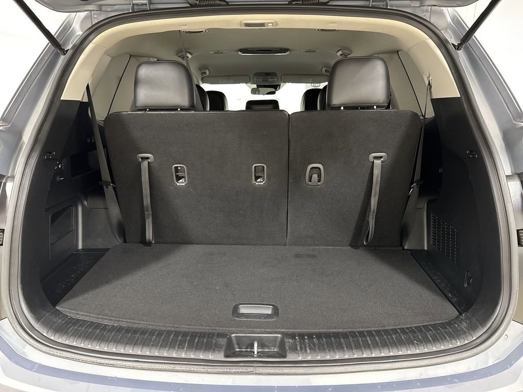 Used 2024 Kia Telluride LX image 25