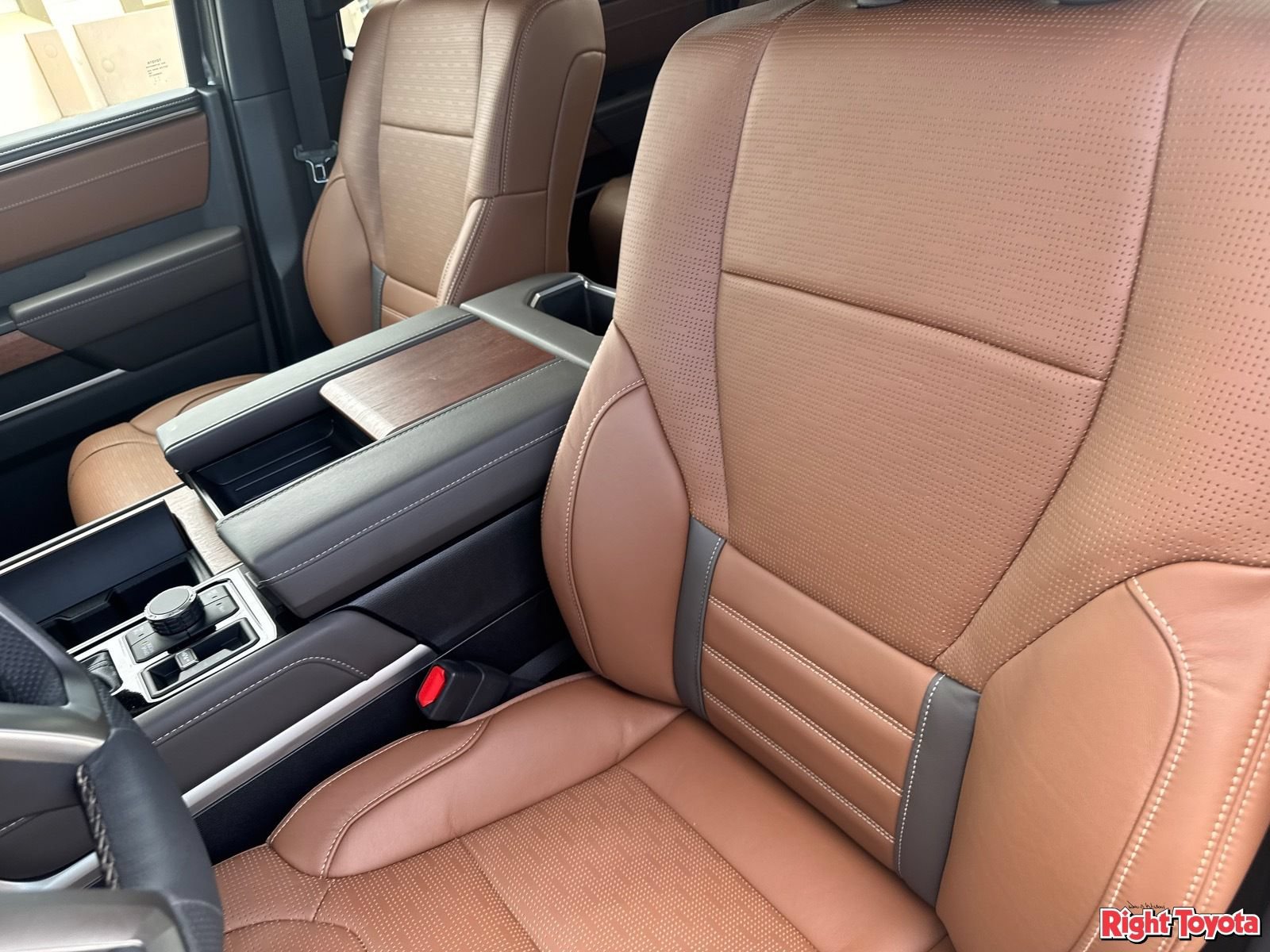 New 2026 Toyota Tundra 1794 Edition w/ TRD Off-Road Package AWD/4WD image 19