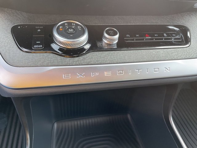 New 2026 Ford Expedition Tremor image 52