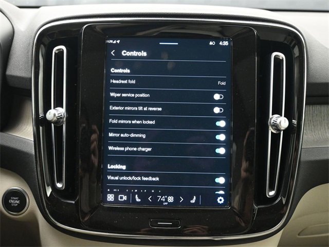 Used 2023 Volvo XC40 B5 Plus w/ Protection Package Premier image 16