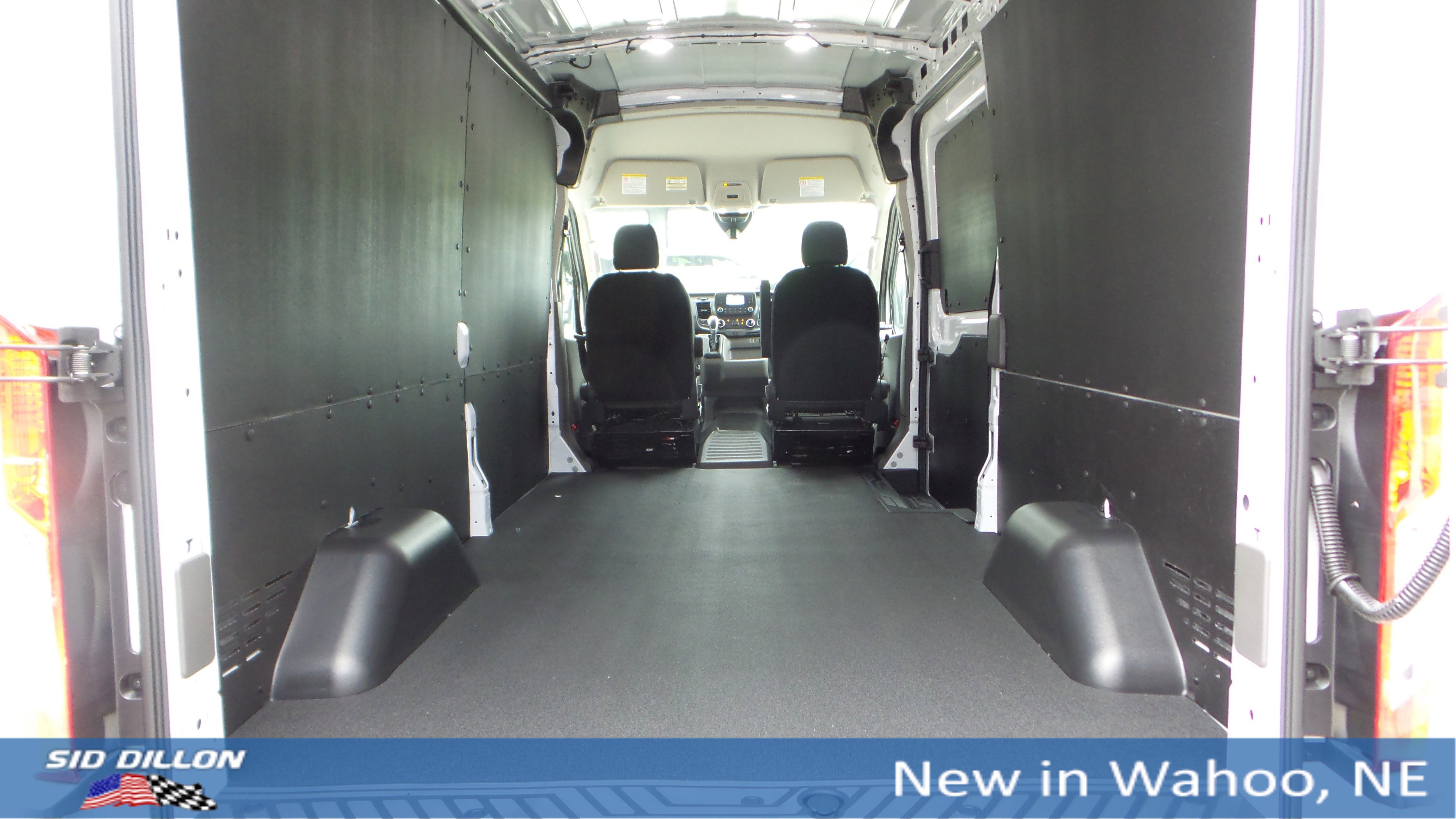 New 2025 Ford Transit 250 148 Medium Roof Extended AWD w/ Load Area Protection Package image 5