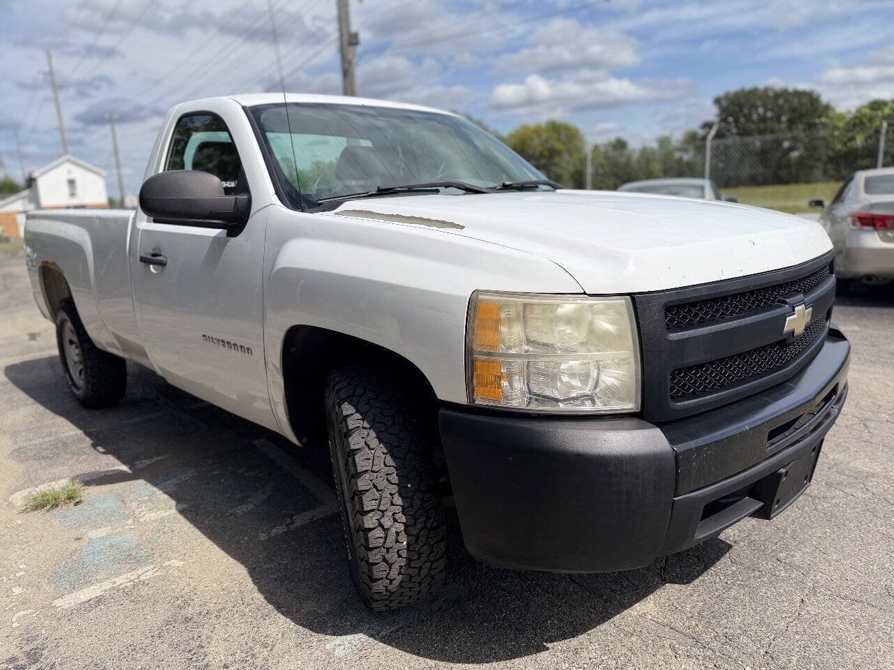 Used 2010 Chevrolet Silverado 1500 W/T RWD image 7