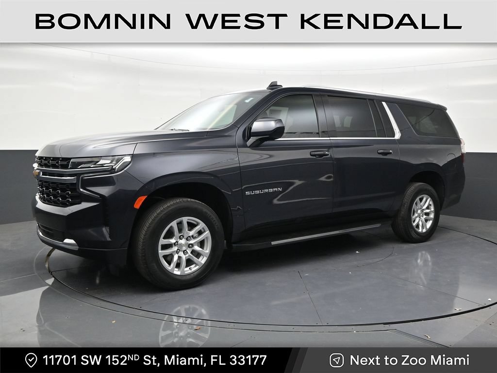 Used 2024 Chevrolet Suburban LS RWD image 1