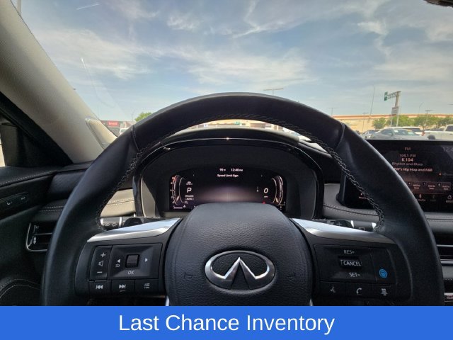 Used 2023 INFINITI QX60 Sensory w/ Cargo Package AWD/4WD image 26