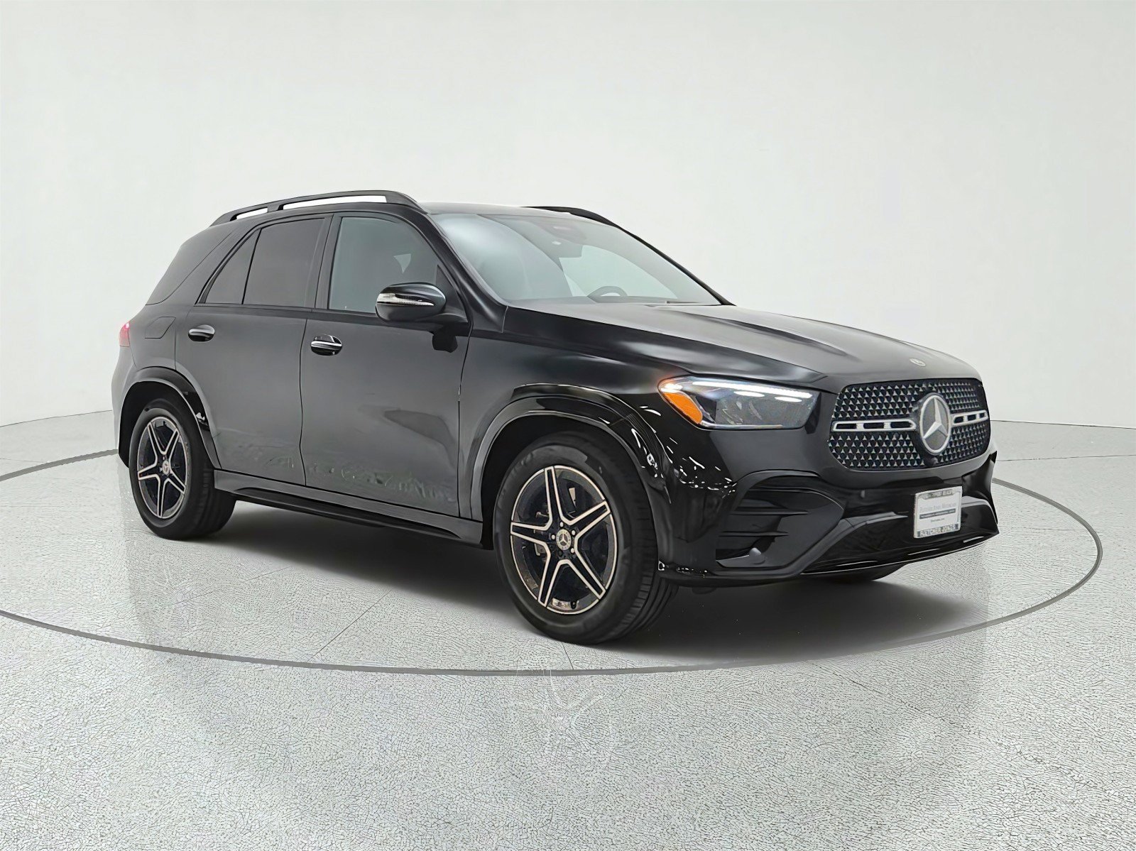 Certified 2026 Mercedes-Benz GLE 450 4MATIC image 3