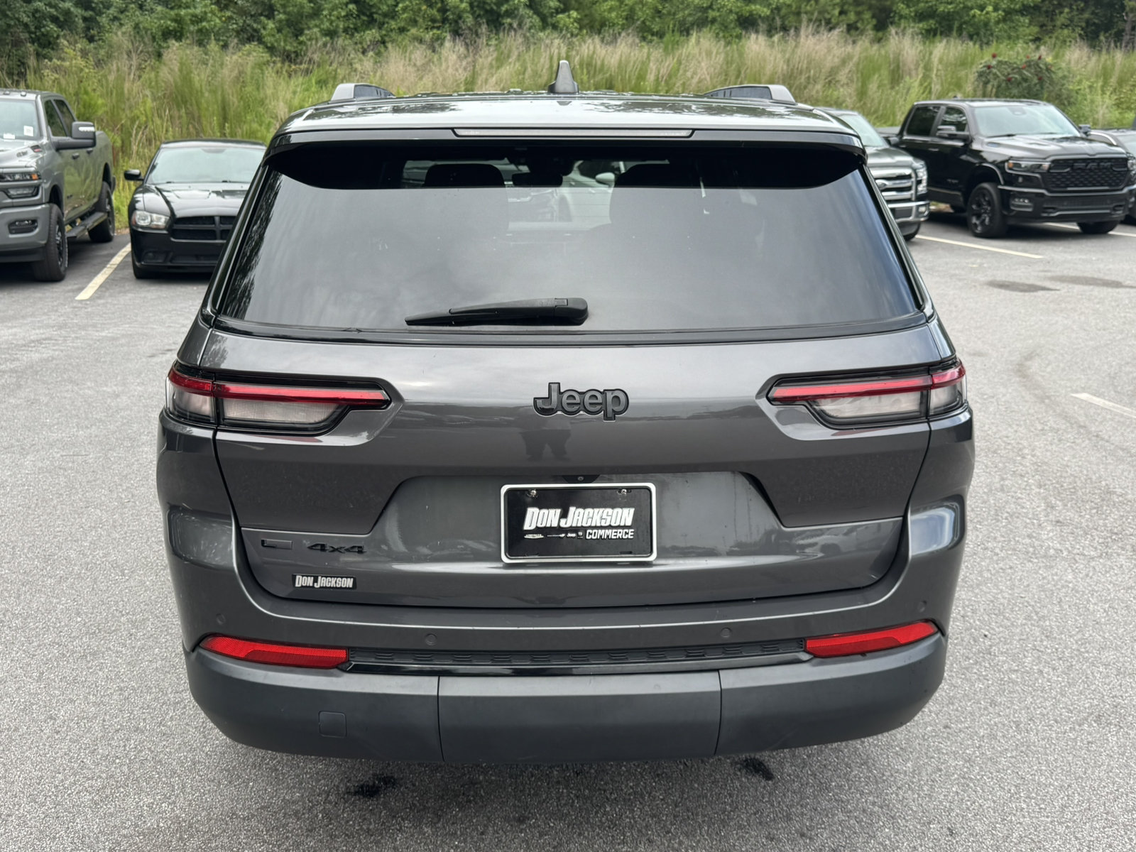 Used 2022 Jeep Grand Cherokee L Laredo AWD/4WD image 6
