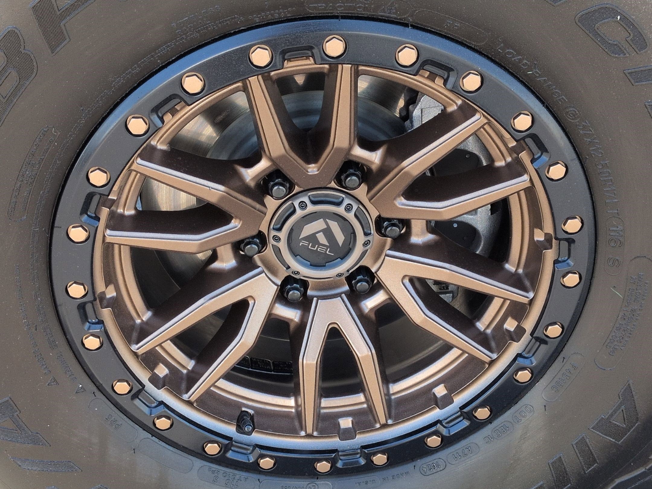 Used 2024 Ford Bronco Raptor w/ Interior Carbon Fiber Pack 6 image 13