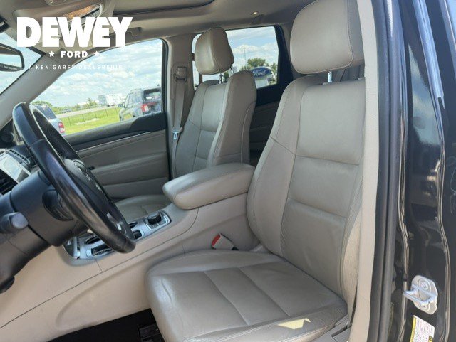 Used 2020 Jeep Grand Cherokee Limited AWD/4WD image 12