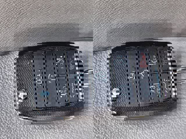 Used 2020 Kia Sedona LX image 21