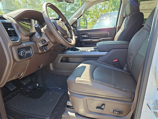 New 2026 RAM 3500 Longhorn image 9