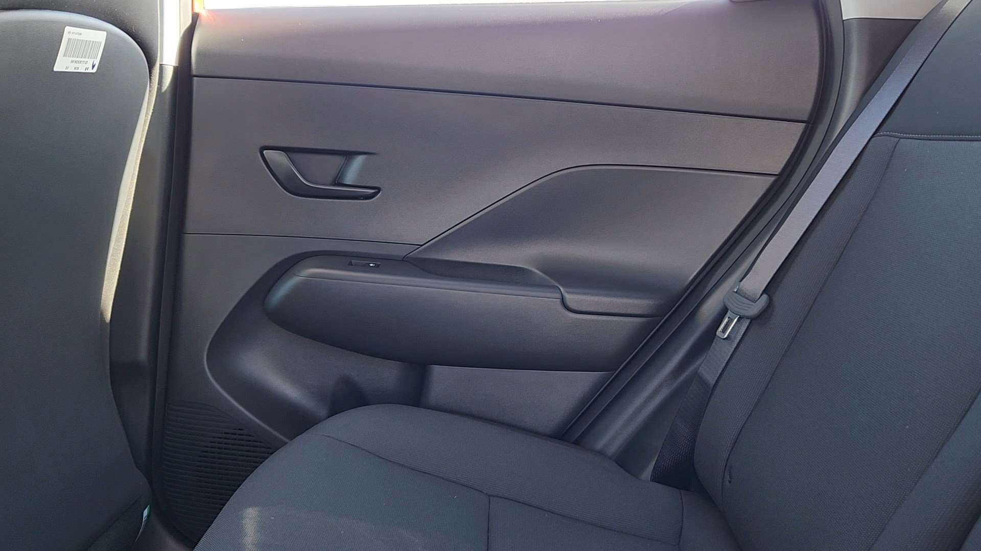 New 2026 Hyundai Kona SE image 15