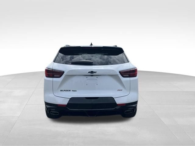 Used 2023 Chevrolet Blazer RS w/ Enhanced Convenience Package AWD/4WD image 4