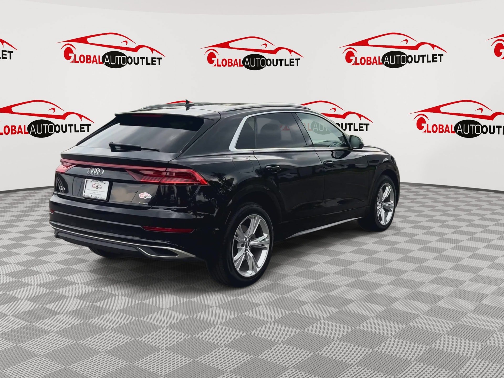 Used 2019 Audi Q8 Premium Plus AWD/4WD image 8