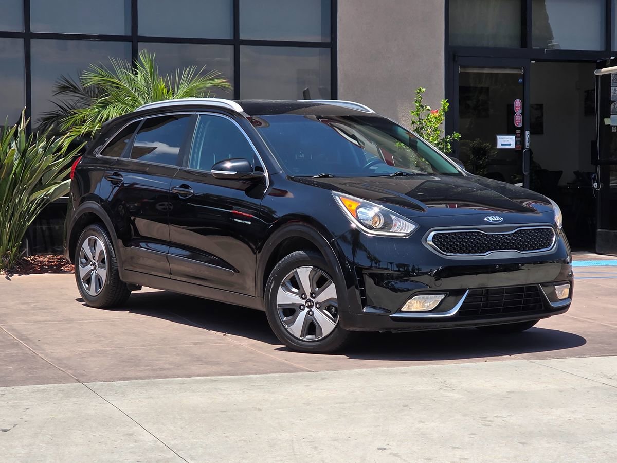 Used 2018 Kia Niro EX FWD image 3
