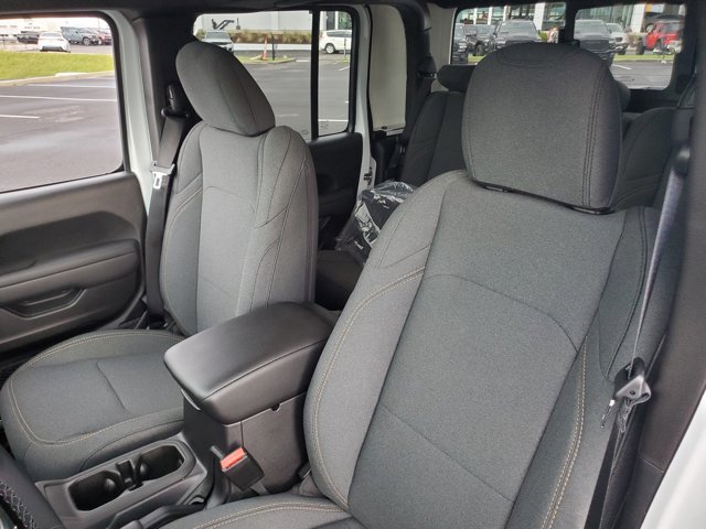 New 2025 Jeep Gladiator Sport AWD/4WD image 22