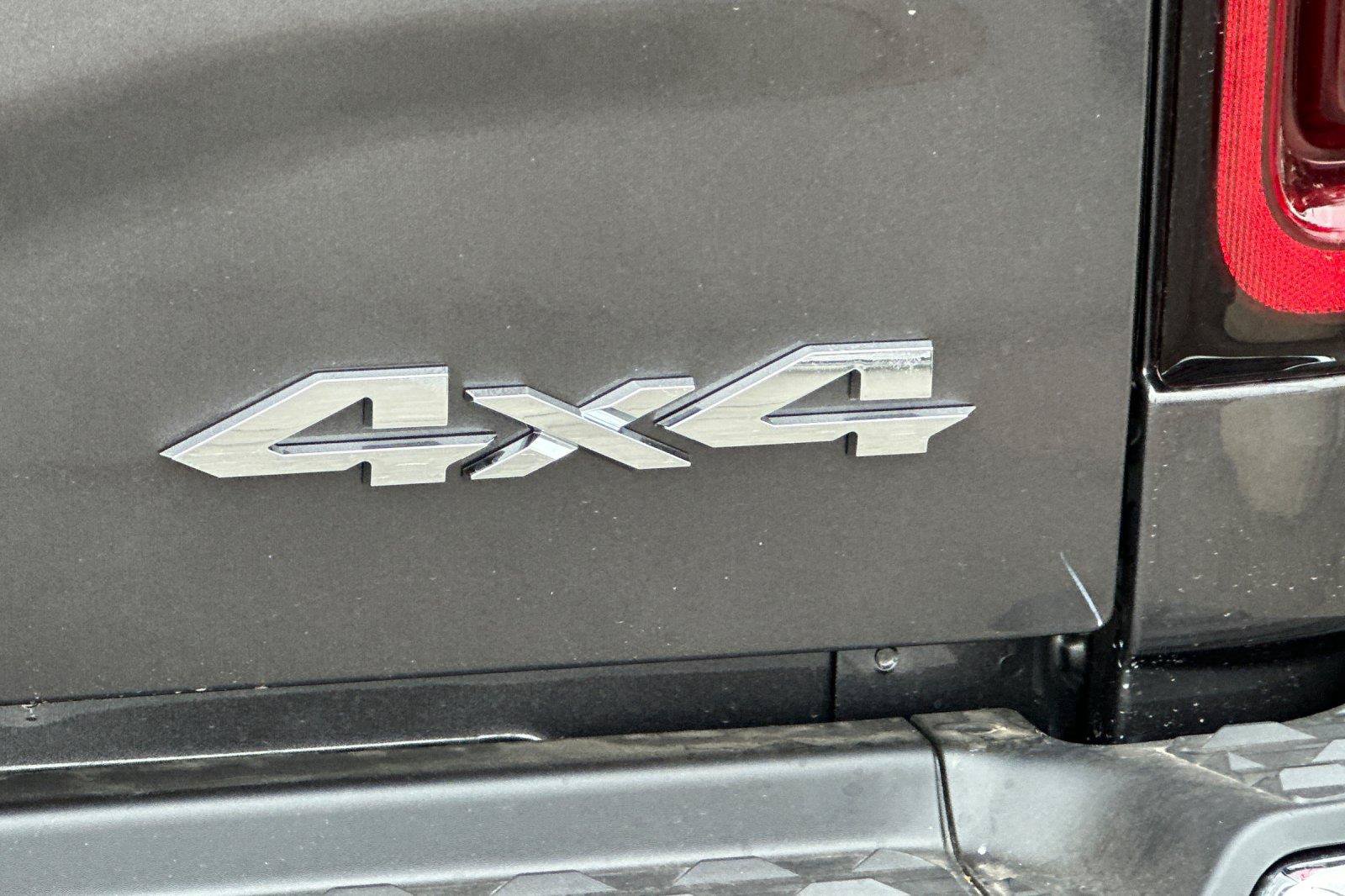 New 2027 RAM 3500 Tradesman AWD/4WD image 25