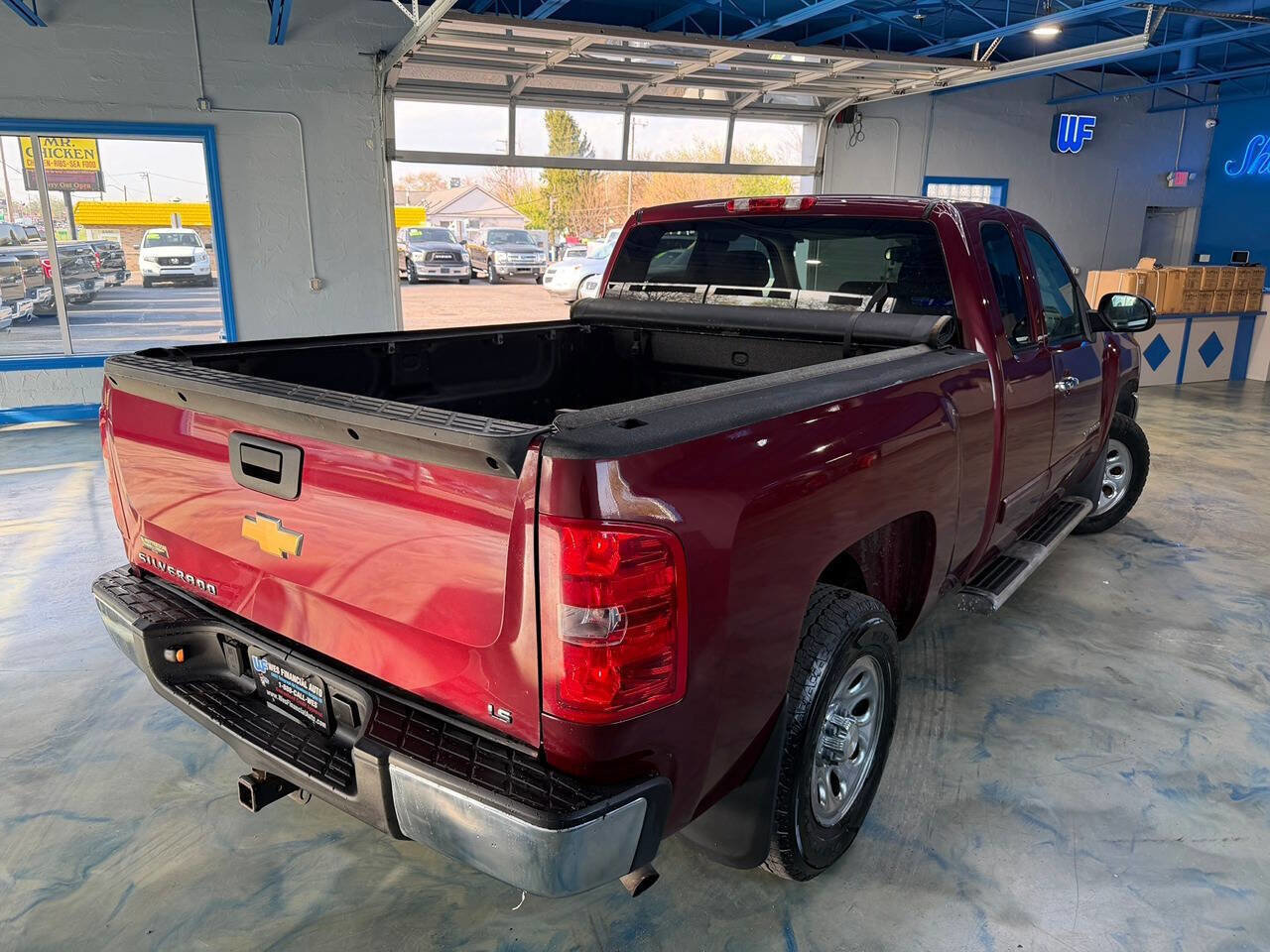 Used 2013 Chevrolet Silverado 1500 LS RWD image 2
