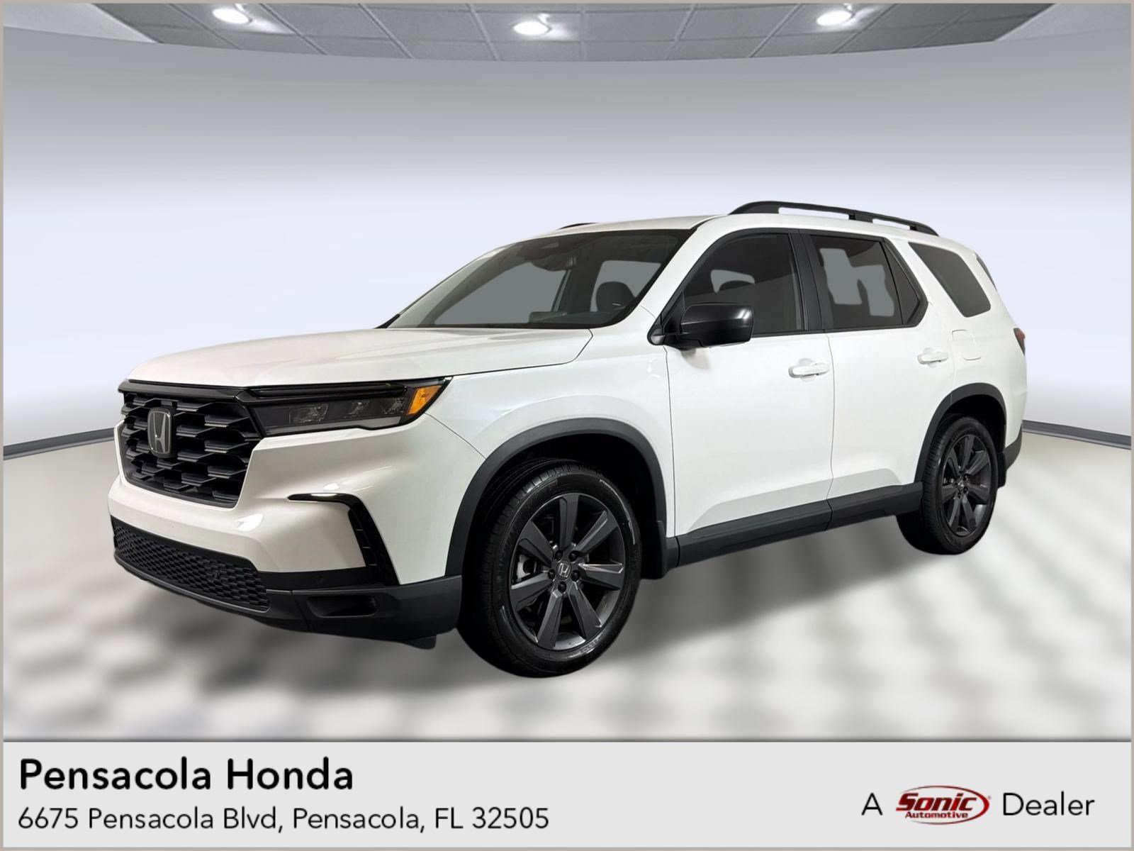 Used 2024 Honda Pilot Sport image 1