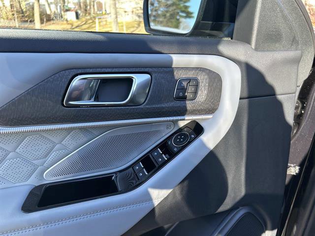 New 2026 Ford Explorer Platinum w/ LUX Leather Package image 7