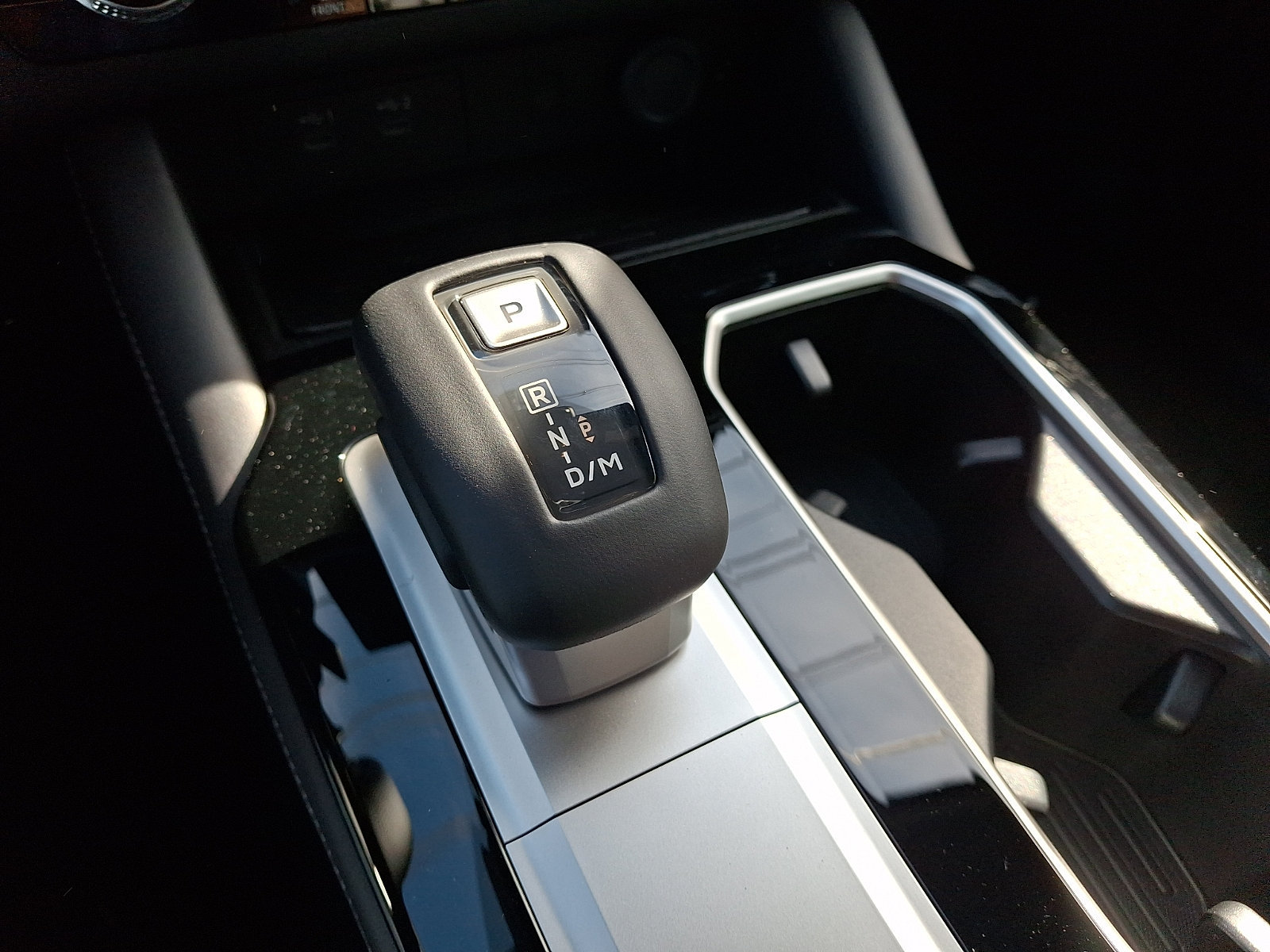 New 2026 Mitsubishi Outlander LE AWD/4WD image 13