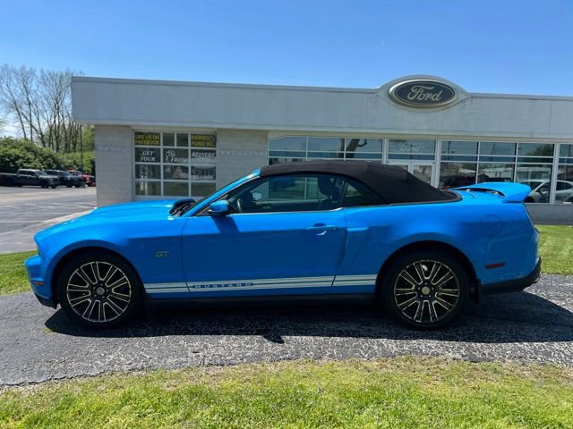 Used 2010 Ford Mustang GT RWD image 5