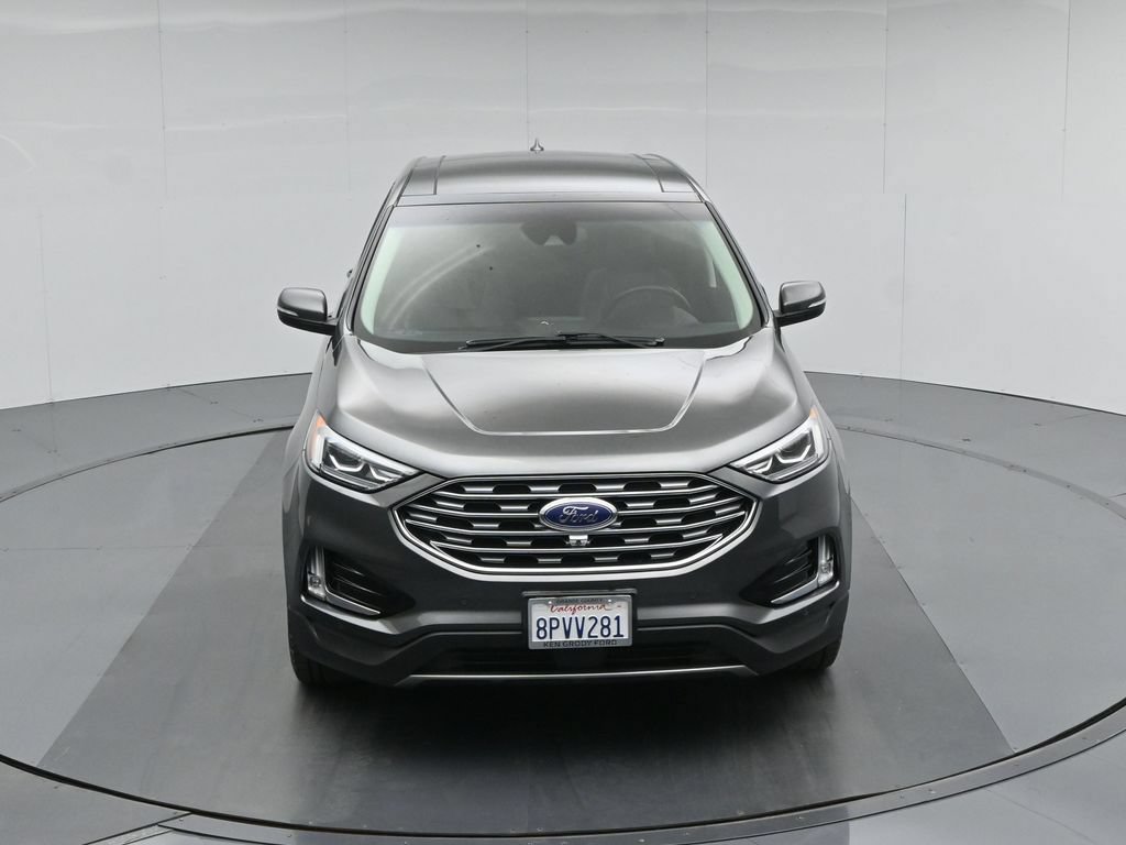 Used 2020 Ford Edge Titanium w/ Equipment Group 301A AWD/4WD image 40