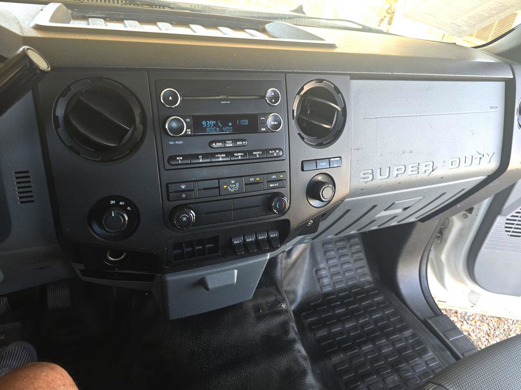 Used 2015 Ford F350 XL w/ Trailer Tow Package image 40