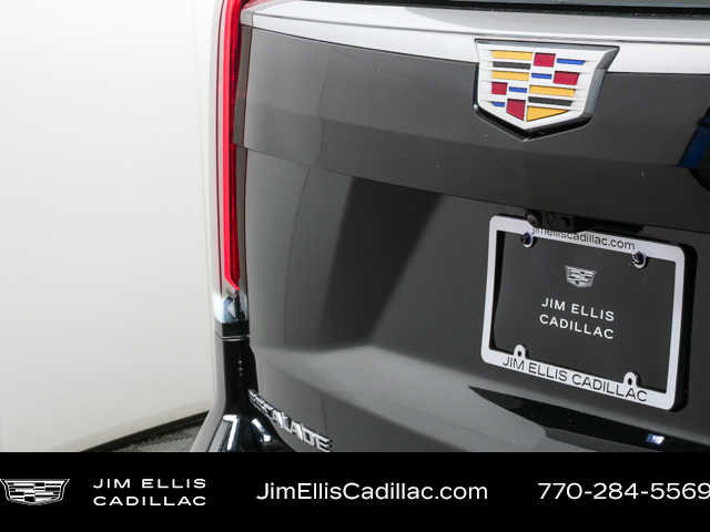 Used 2024 Cadillac Escalade Premium Luxury w/ Performance Package image 37
