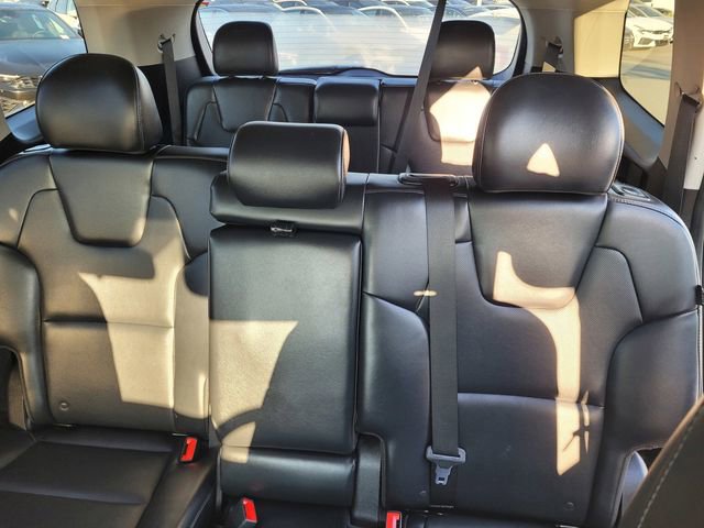 Used 2024 Kia Telluride LX image 9