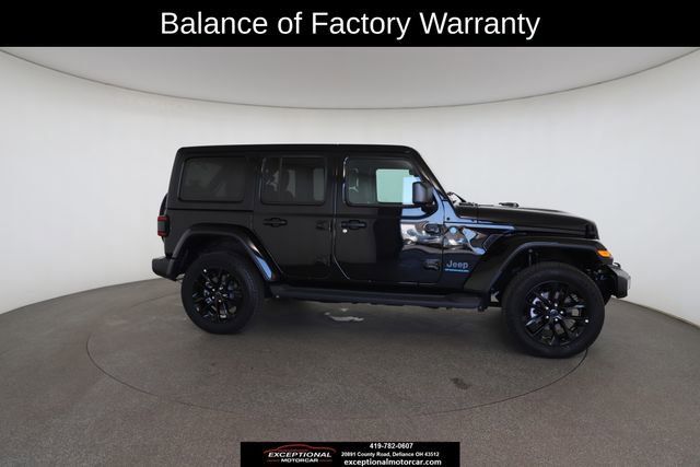 Used 2025 Jeep Wrangler Unlimited Sahara image 24