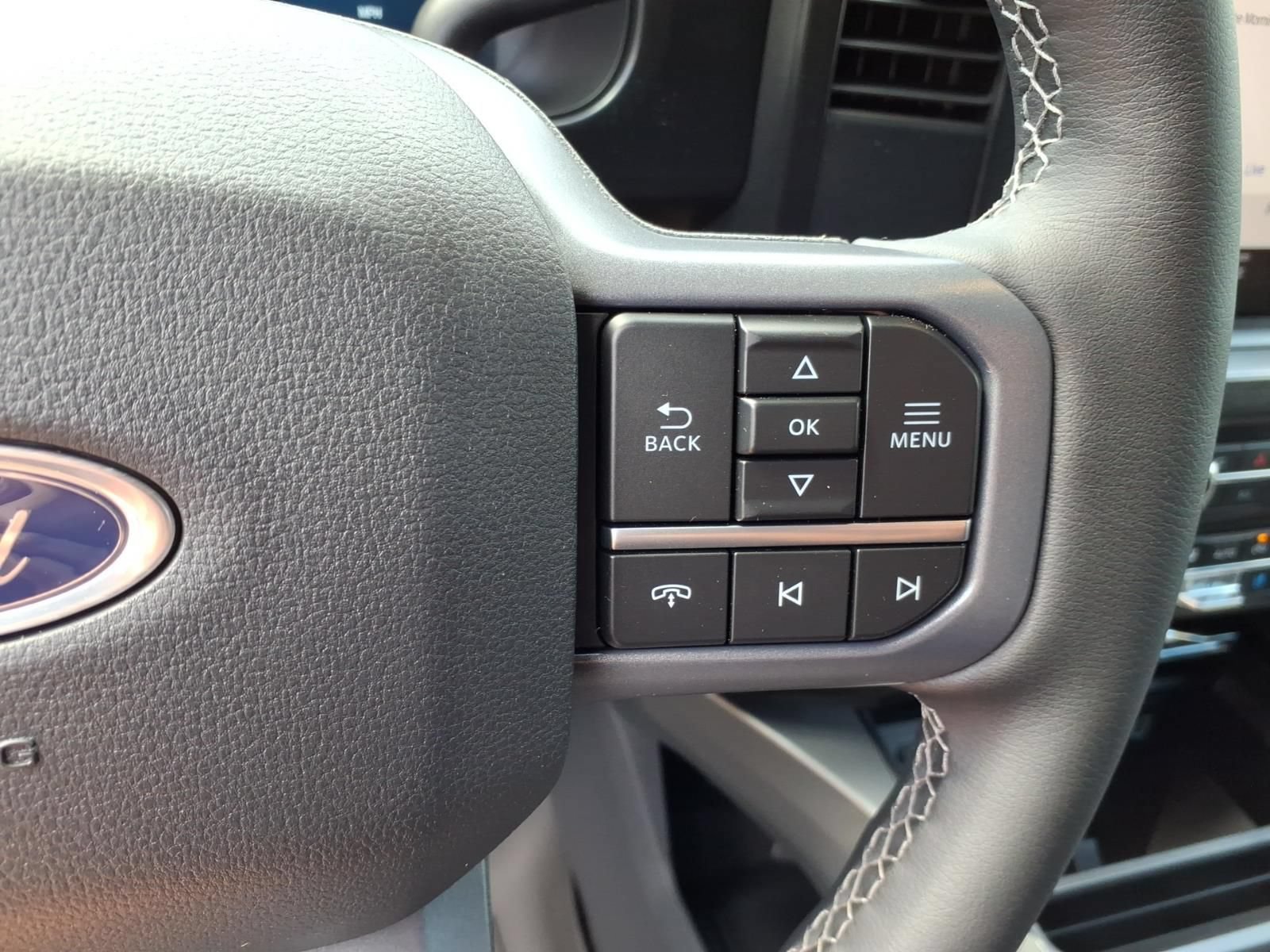 New 2026 Ford F350 Lariat AWD/4WD image 22
