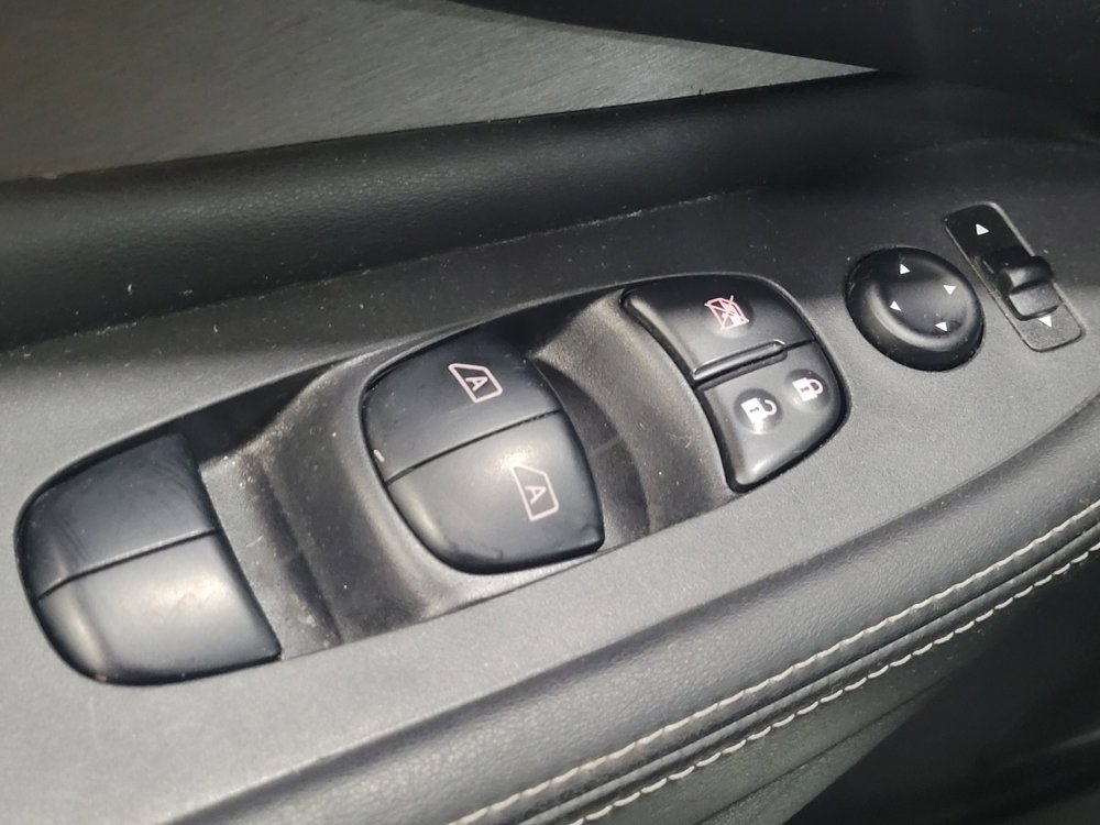 Used 2019 Nissan Murano SV image 27