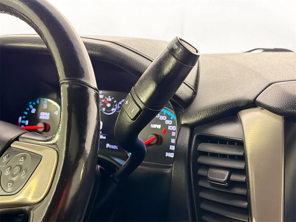 Used 2018 GMC Yukon XL Denali image 17