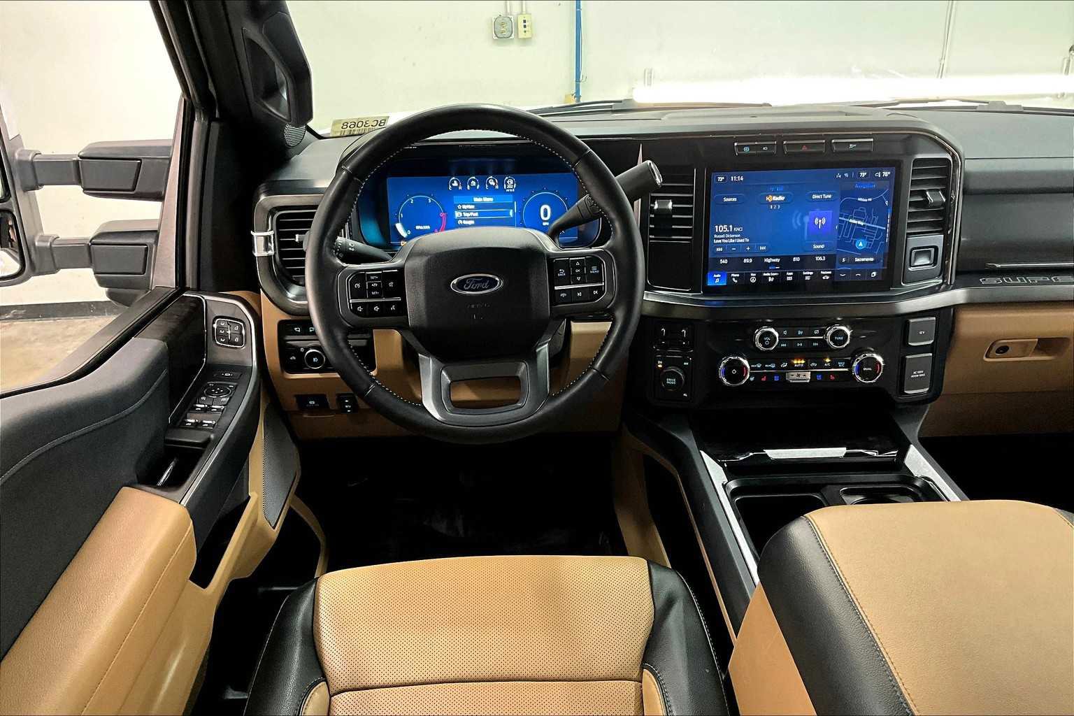 Used 2024 Ford F350 Lariat image 7