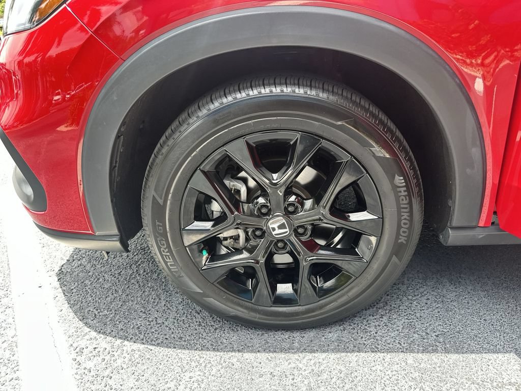 Used 2025 Honda HR-V Sport image 27
