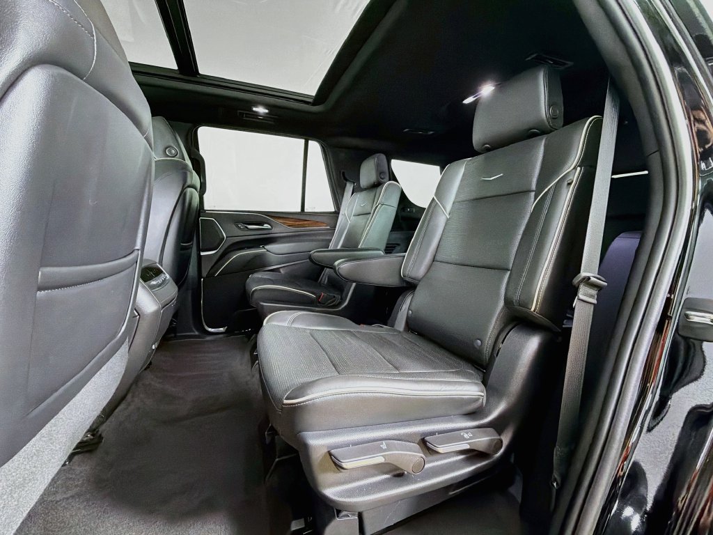 Used 2023 Cadillac Escalade Premium Luxury w/ Touring Package AWD/4WD image 25