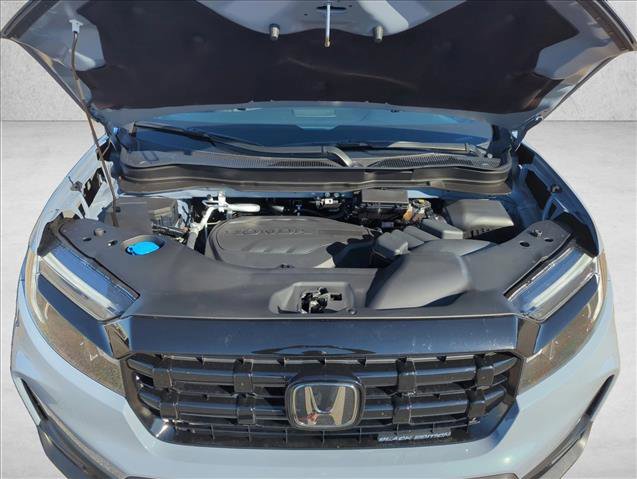 New 2026 Honda Ridgeline Black Edition image 17