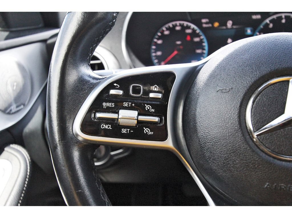 Used 2021 Mercedes-Benz C 300 Sedan image 23