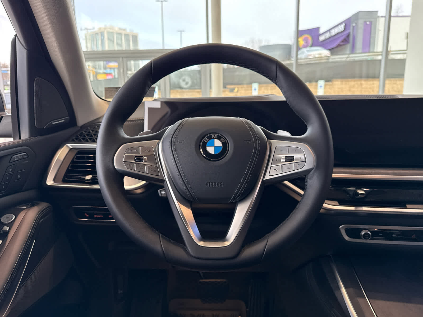 New 2026 BMW X7 xDrive40i w/ Premium Package AWD/4WD image 10