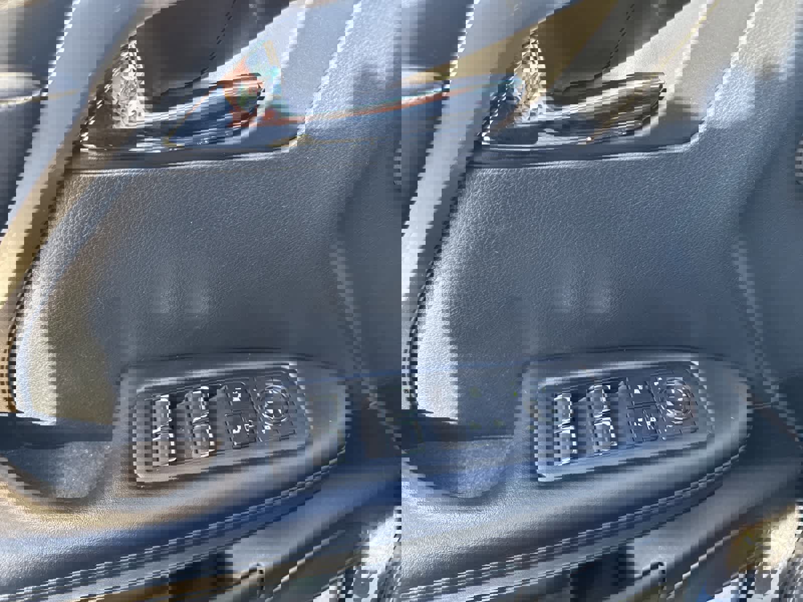 Used 2019 Lexus RX 350 FWD w/ Accessory Package image 18