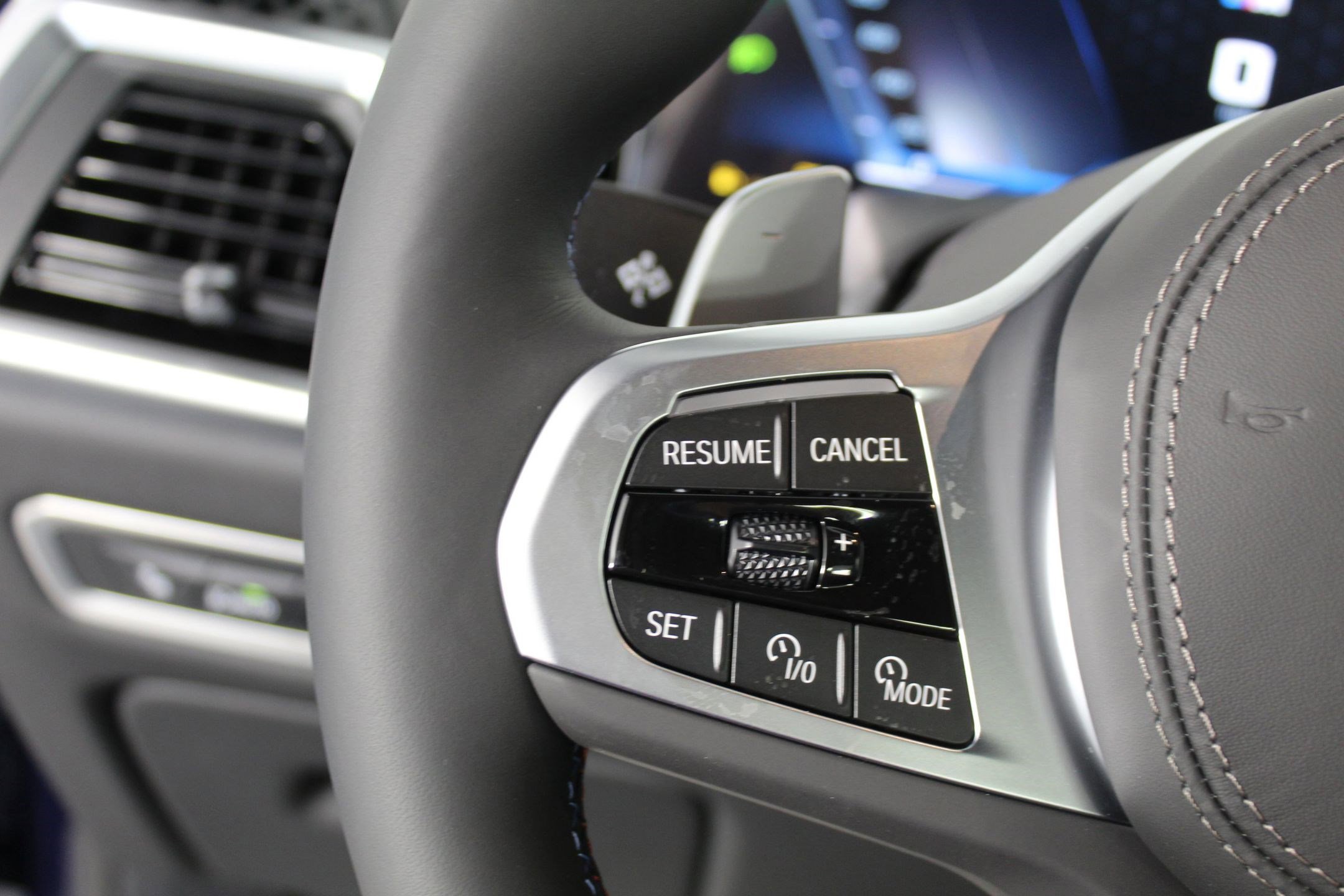 New 2026 BMW X7 M60i image 15