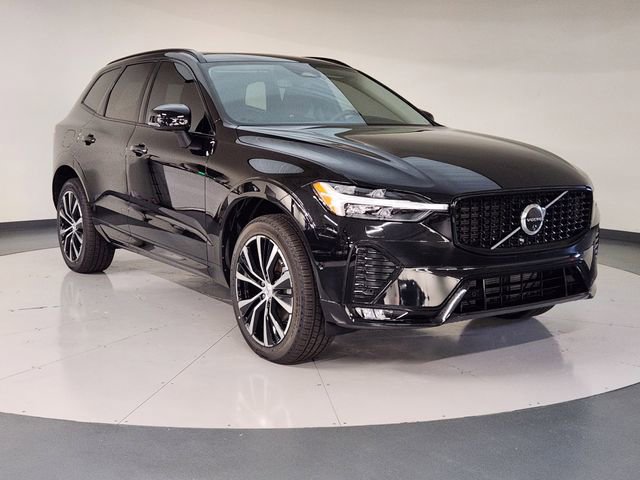 New 2025 Volvo XC60 B5 Plus w/ Climate Package image 7